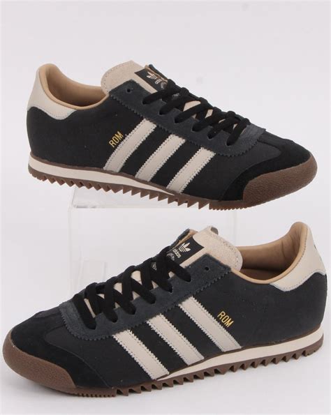 black adidas trainers old skool